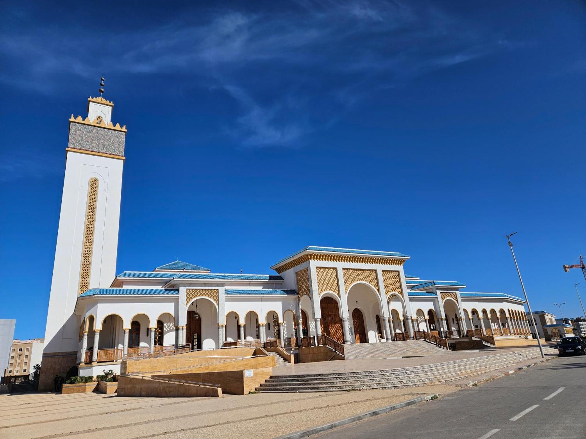Appart Moderne Nador Al Jadid Pres De La Corniche Exterior photo